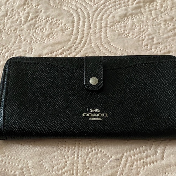 Coach Handbags - Coach Black Leather Continental Wallet with Silver Logo